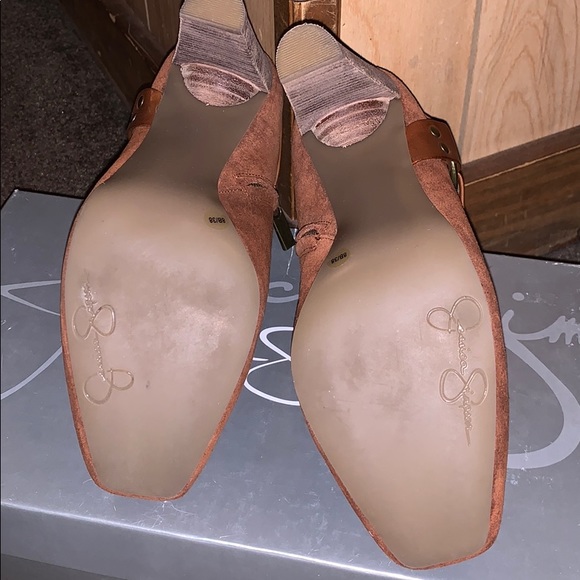 Jessica Simpson Mahogany Suede booties Sz 8 - Picture 3 of 3